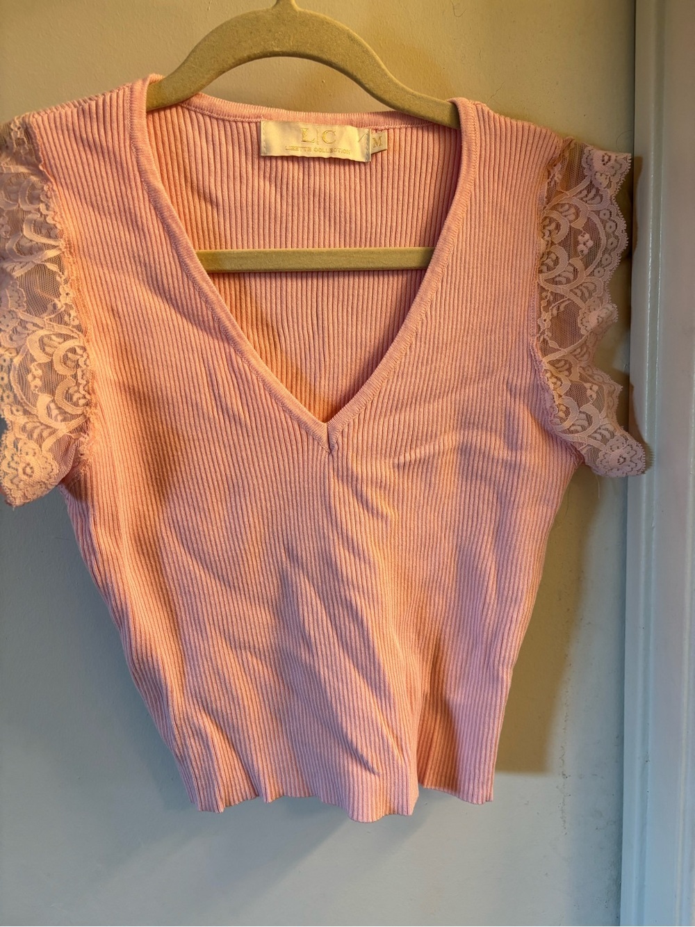 L.O.V. Ribbed V-Neck Sweater with Lace Cap Sleeves in Light Pink
